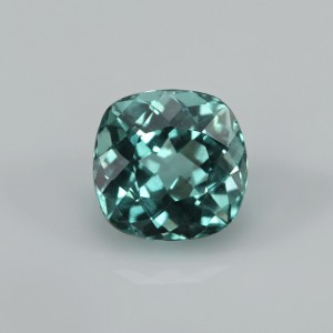 apatite  2.10cts - 7x5mm