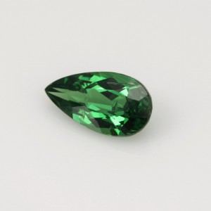 tsavorite garnet  0.42cts - 7x4mm