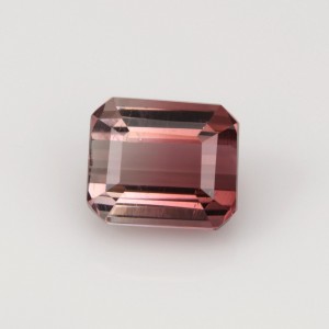 tourmaline bi color  1.47cts - 6x5mm