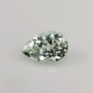 montebrasite  1.30cts - 9x6mm