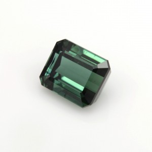 tourmaline  2.82cts - 8x7mm
