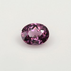 malaya garnet  1.06cts - 7x5mm