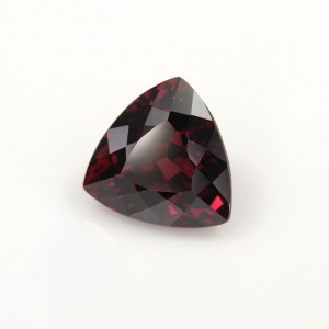 rhodolite garnet  5.33cts - 11x11mm