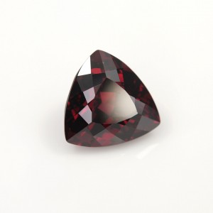 rhodolite garnet  5.33cts - 11x11mm