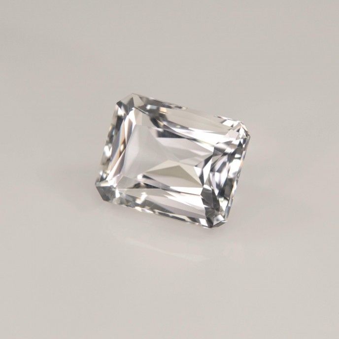 Natural Petalite 4.94 Carats White Emerald 12x9 mm Loose Gemstone - Image 5