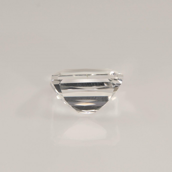 Natural Petalite 4.94 Carats White Emerald 12x9 mm Loose Gemstone - Image 4