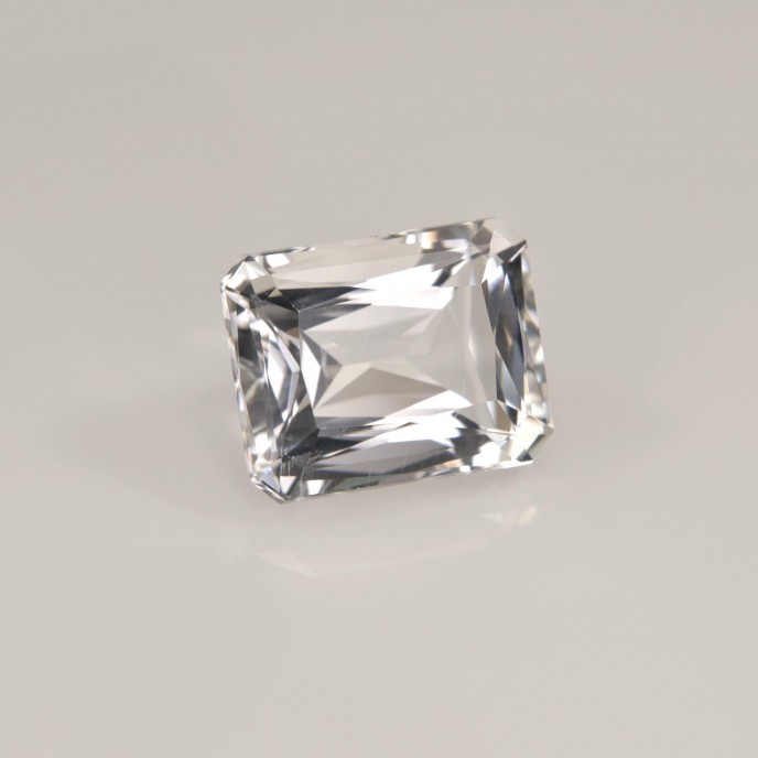 Natural Petalite 4.94 Carats White Emerald 12x9 mm Loose Gemstone - Image 6