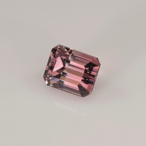 tourmaline  1.44cts - 7x5mm