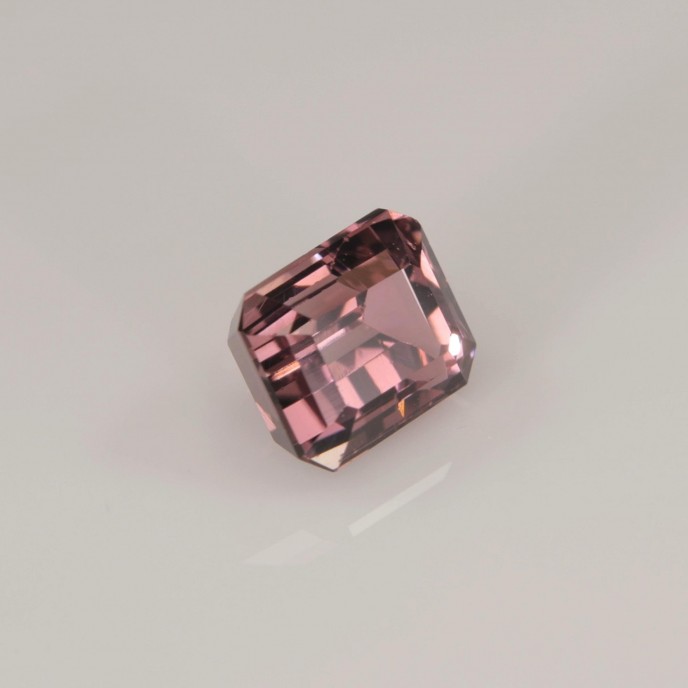 Natural Tourmaline 1.44 Carats Champagne Pink Emerald 7x5 mm Loose Gemstone - Image 3