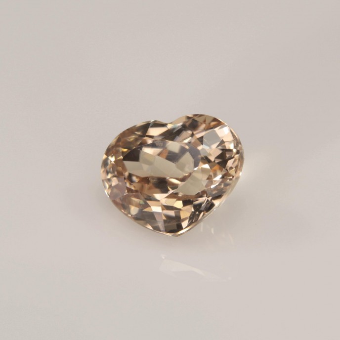 Natural Zircon 2.96 Carats Cognac Heart  9x7 mm Loose Gemstone - Image 7