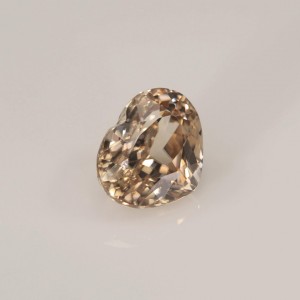 Zircon  2.96cts - 9x7mm