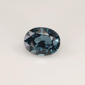 Spinel  2cts - 8x6mm