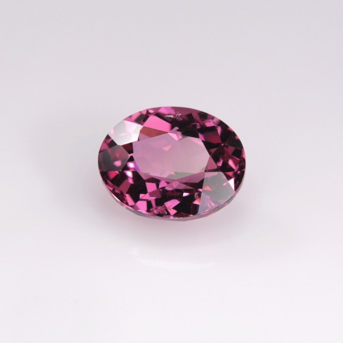 Natural Malaya Garnet 1.68 Carats Purplish Pink Oval 8x6 mm Loose Gemstone - Image 1