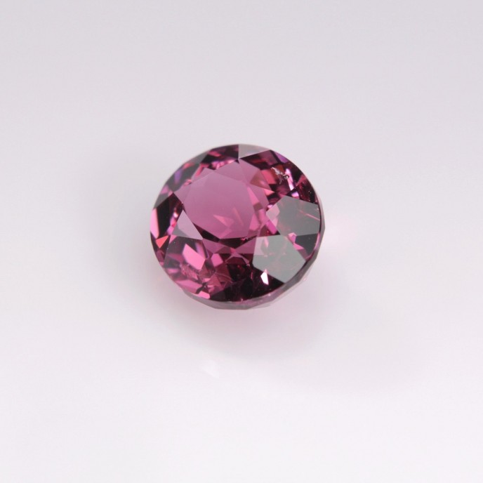 Natural Malaya Garnet 1.68 Carats Purplish Pink Oval 8x6 mm Loose Gemstone - Image 4