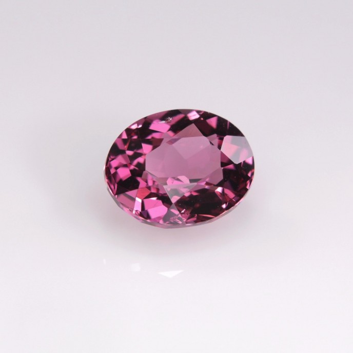 Natural Malaya Garnet 1.68 Carats Purplish Pink Oval 8x6 mm Loose Gemstone - Image 5