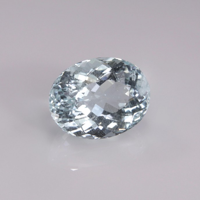 Natural Aquamarine 11.42 Carats Ice Blue Oval 16x12 mm Loose Gemstone - Image 6