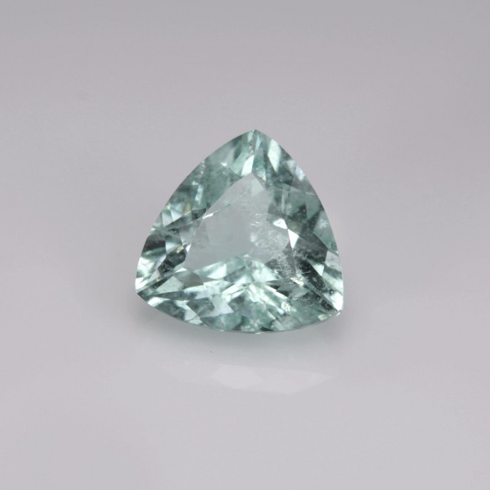 Natural Beryl 1.42 Carats Mint Green Trilliant  8x8 mm Loose Gemstone - Image 2