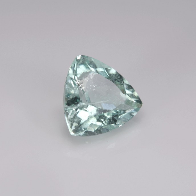 Natural Beryl 1.42 Carats Mint Green Trilliant  8x8 mm Loose Gemstone - Image 5