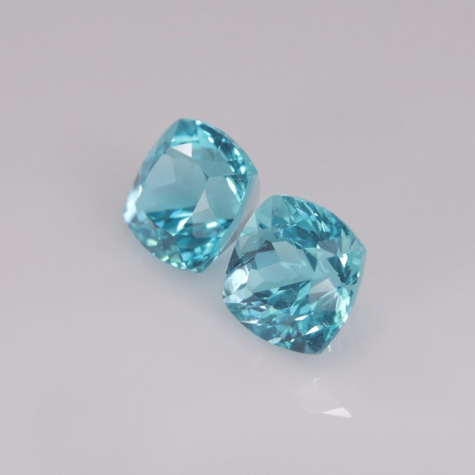 Natural Apatite Pair 2.24 Carats Paraiba Blue Green Antique Cushion 6x6 mm Loose Gemstone - Image 2