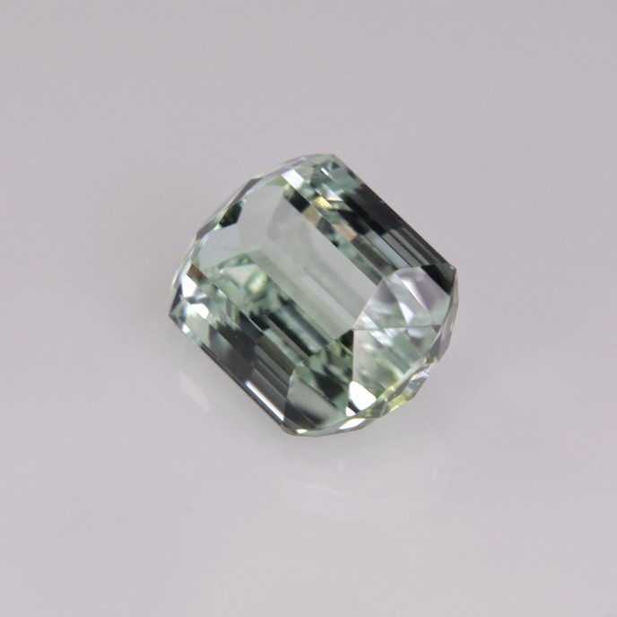 Natural Tourmaline 3.04 Carats Very Light Baby Green Fancy  10x7 mm Loose Gemstone - Image 3