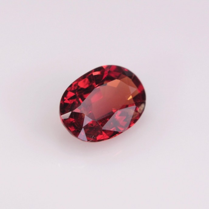 Natural Spinel 0.74 Carats Crimson Red Oval 7x5 mm Loose Gemstone - Image 5