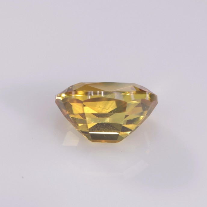 Natural Sapphire 1.46 Carats Golden Yellow Oval 7x5 mm Loose Gemstone - Image 4