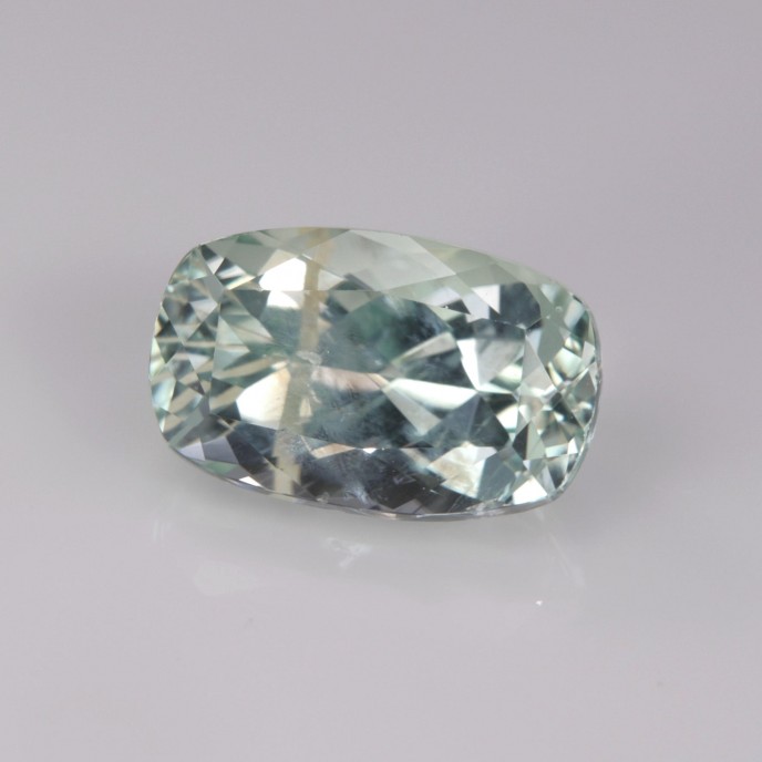 Natural Montebrasite 2.48 Carats Baby Green Cushion 10x6 mm Loose Gemstone - Image 2