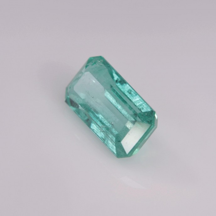 Natural Emerald Certified 2.13 Carats Green Emerald 11x6 mm Loose Gemstone - Image 3