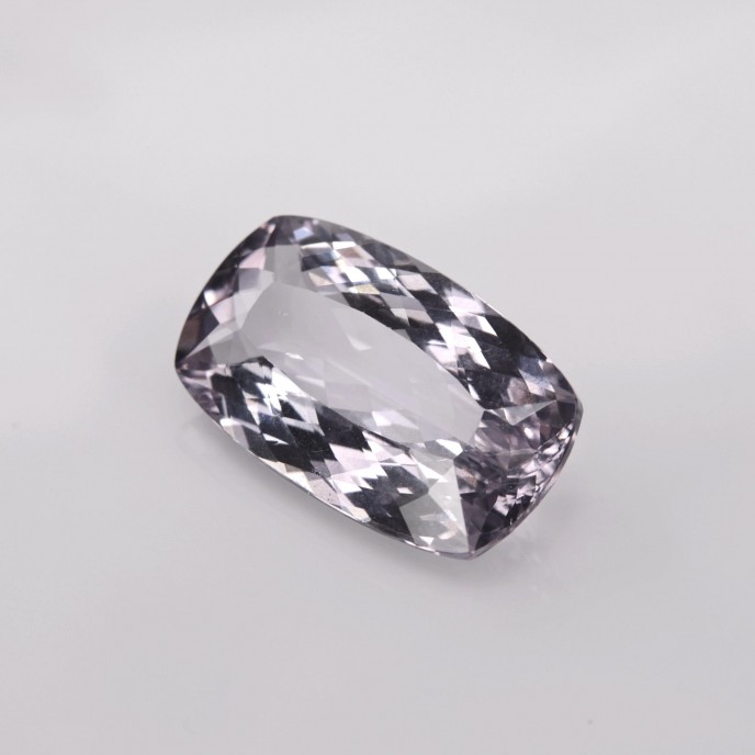Natural Apatite 11.79 Carats Baby Purple Cushion 20x11 mm Loose Gemstone - Image 3