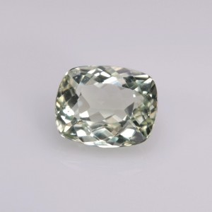 amblygonite  1.13cts - 7x6mm