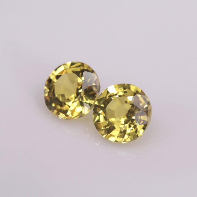 Natural Sapphire Pair 1.42 Carats Golden Yellow Round 5x5 mm Loose Gemstone - Image 2