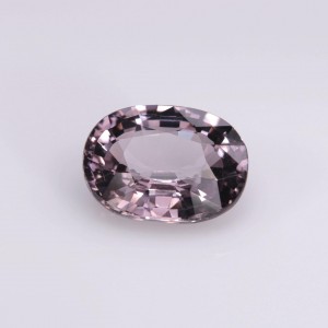 Spinel  1.84cts - 9x6mm
