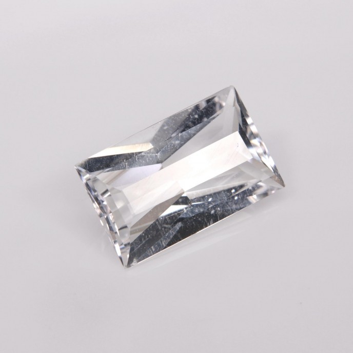 Natural Petalite 5.04 Carats White Fancy  15x9 mm Loose Gemstone - Image 7