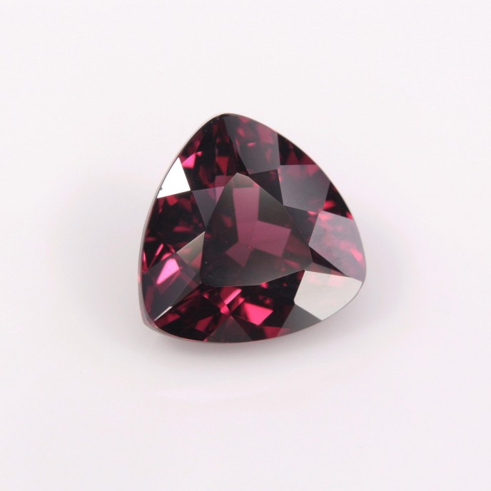 Natural Rhodolite Garnet 3.13 Carats Purplish Red Trilliant  9x9 mm Loose Gemstone - Image 7