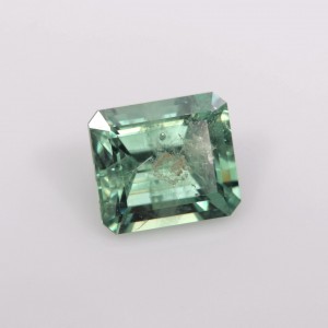 Demantoid Garnet  1.66cts - 7x6mm