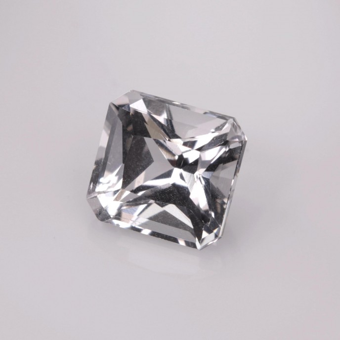 Natural Apatite 2.43 Carats Half White Emerald 8x7 mm Loose Gemstone - Image 3