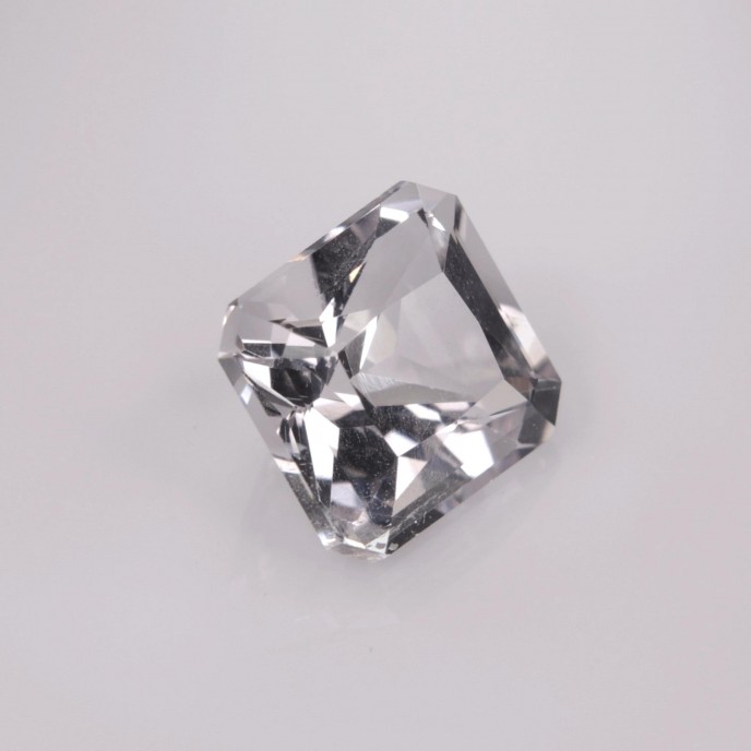 Natural Apatite 2.43 Carats Half White Emerald 8x7 mm Loose Gemstone - Image 5