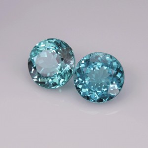 Apatite Pair  3.42cts - 7x5mm