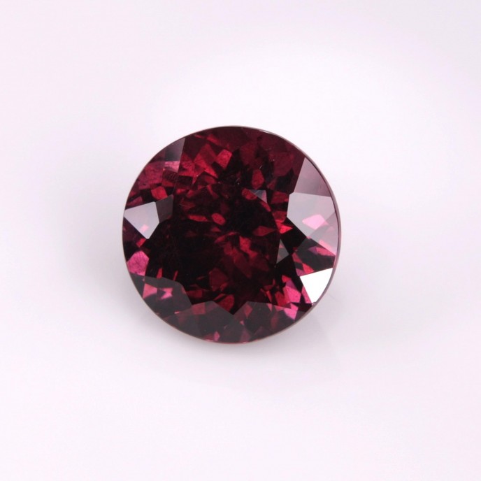 Natural Rhodolite Garnet 4.32 Carats Purplish Red Round 9x9 mm Loose Gemstone - Image 5
