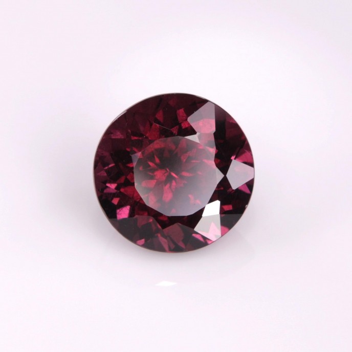 Natural Rhodolite Garnet 4.32 Carats Purplish Red Round 9x9 mm Loose Gemstone - Image 6