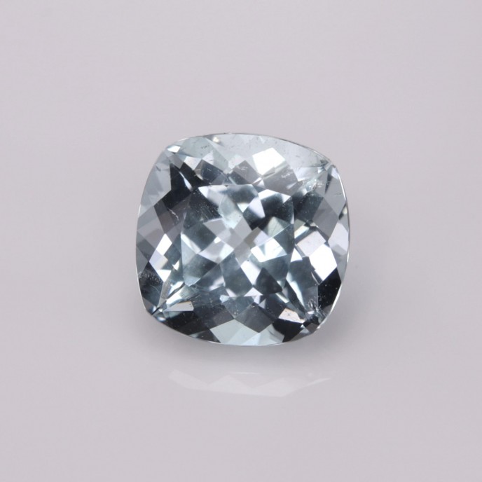 Natural Aquamarine 1.85 Carats Sky Blue Antique Cushion 8x8 mm Loose Gemstone - Image 2
