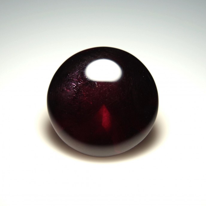 Natural Rhodolite Garnet 17.64 Carats Purplish Red Round Cabochon 16x16 mm Loose Gemstone - Image 3