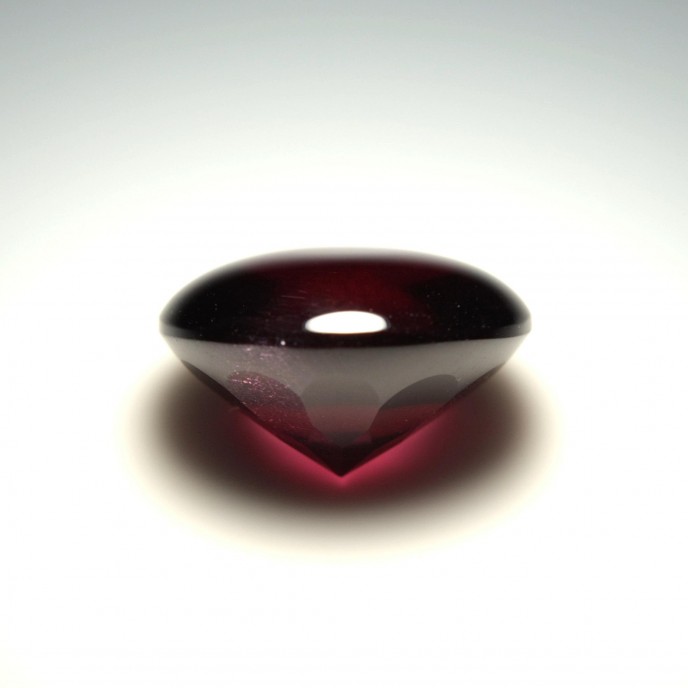 Natural Rhodolite Garnet 17.64 Carats Purplish Red Round Cabochon 16x16 mm Loose Gemstone - Image 2