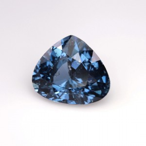 Spinel  1.78cts - 9x7mm