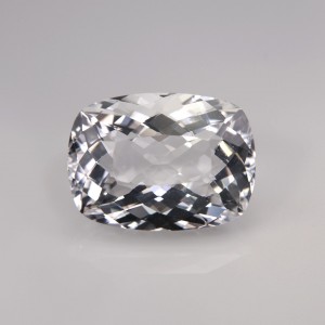 Petalite  7.86cts - 15x11mm