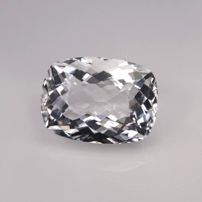 Natural Petalite 7.86 Carats White Cushion 15x11 mm Loose Gemstone - Image 2