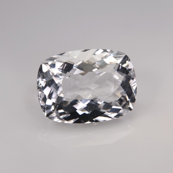 Natural Petalite 7.86 Carats White Cushion 15x11 mm Loose Gemstone - Image 7
