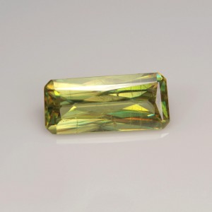 Sphene  2.88cts - 13x6mm