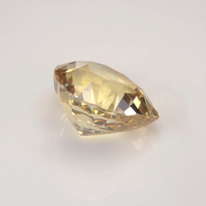 Natural Zircon 4.63 Carats Sweet Yellow Pear 10x9 mm Loose Gemstone - Image 4