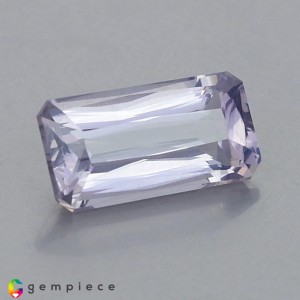 apatite  3.93cts - 13x7mm apatite  3.93cts - 13x7mm